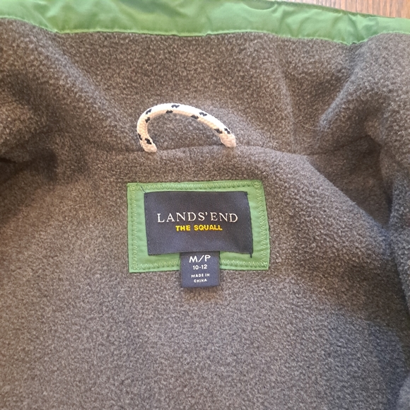 Lands' End The Squall Coat Size M/P 10-12 - Picture 9 of 12